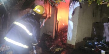 Un hombre falleció en el incendio de una vivienda de inquilinato en Posadas