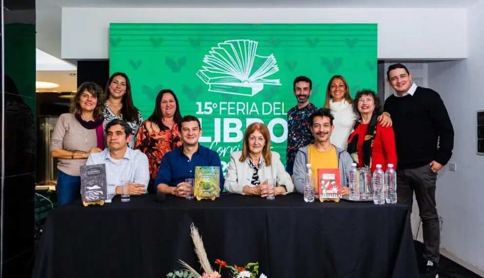 Autores misioneros presentaron sus obras en la XV Feria del Libro de Corrientes