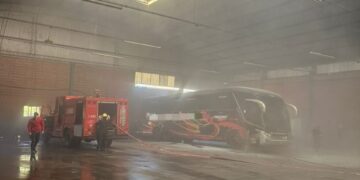 Un colectivo se incendió en Posadas: no hubo lesionados