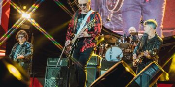 Los Ratones Paranoicos rockean en Posadas con su multitudinaria Última Ceremonia