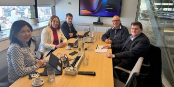 Passalacqua y el CFI lanzaron una línea de créditos para la floricultura familiar