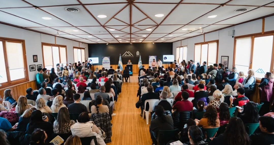 Misiones presentó sus políticas de prevención de adicciones en el Congreso Federal en Neuquén
