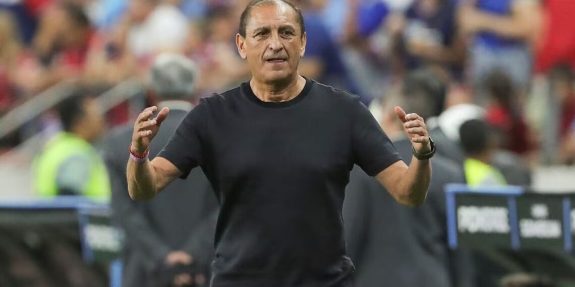 Ramón Díaz será el nuevo director técnico de un club campeón del mundo