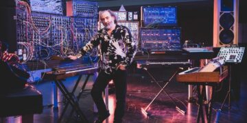 Workshops de música electrónica experimental y visuales en vivo en Posadas