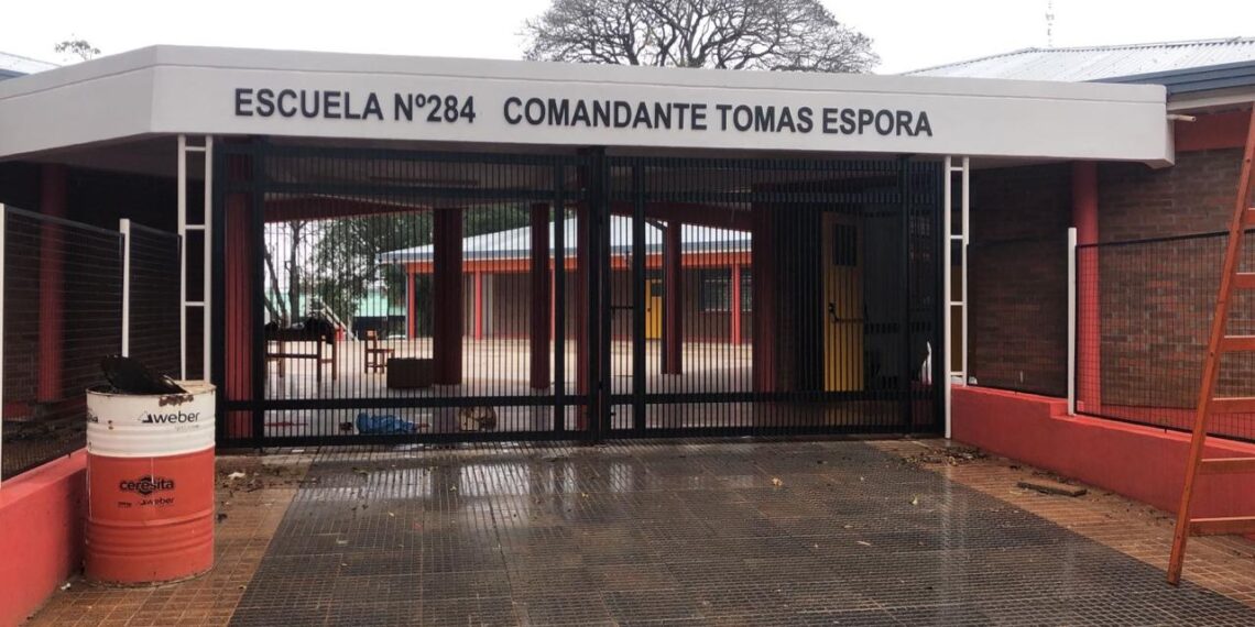 Iprodha finalizó la ampliación de la Escuela Nº 284 de Jardín América