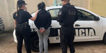 Posadas: detuvieron a una mujer que intentó atacar a su casero con un cuchillo