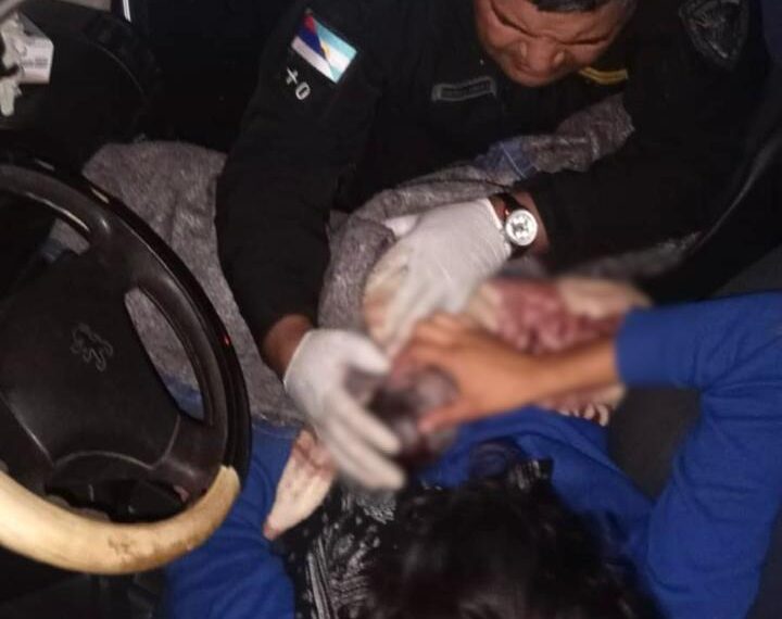 Policías realizaron un parto de emergencia en la ruta a la madrugada