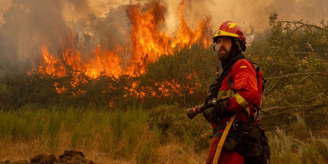 España suma el tercer muerto por incendios que no dan tregua y llega ayuda de la UE