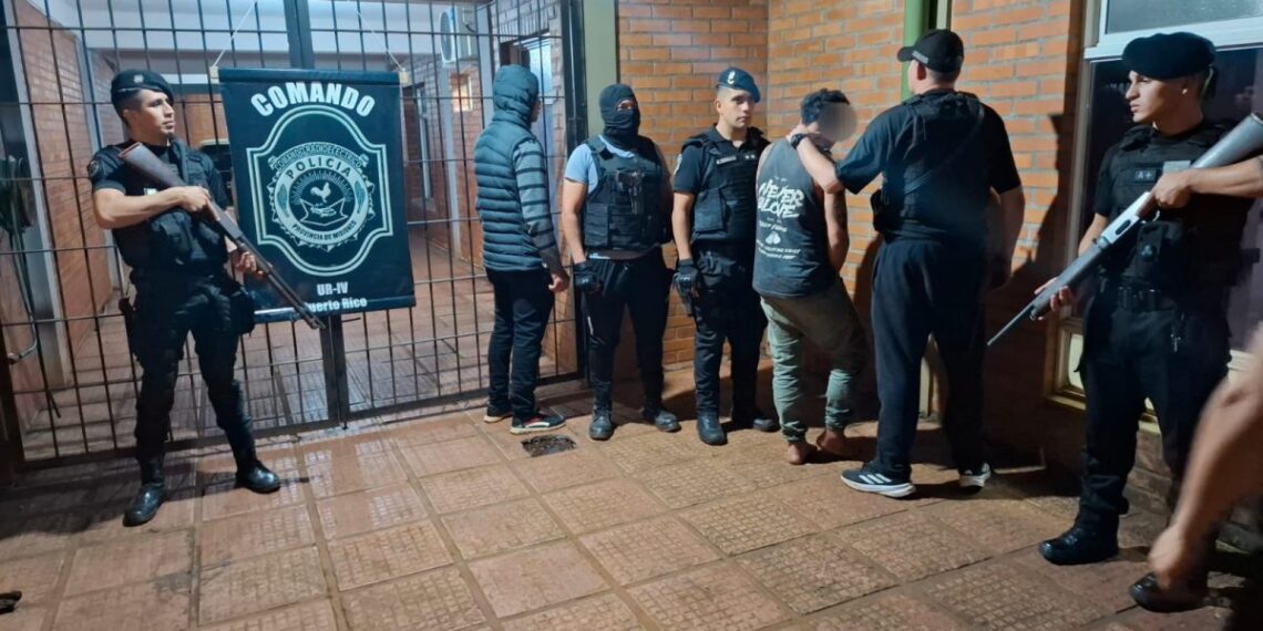 Un prófugo de la justicia fue detenido cuando fue a visitar a su pareja