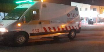 Posadas: intentó ingresar a la casa de su ex, cayó del muro y terminó lesionado