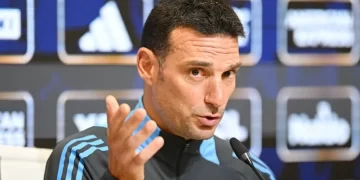 Lionel Scaloni define al once titular de Argentina que enfrentará a Ecuador este martes
