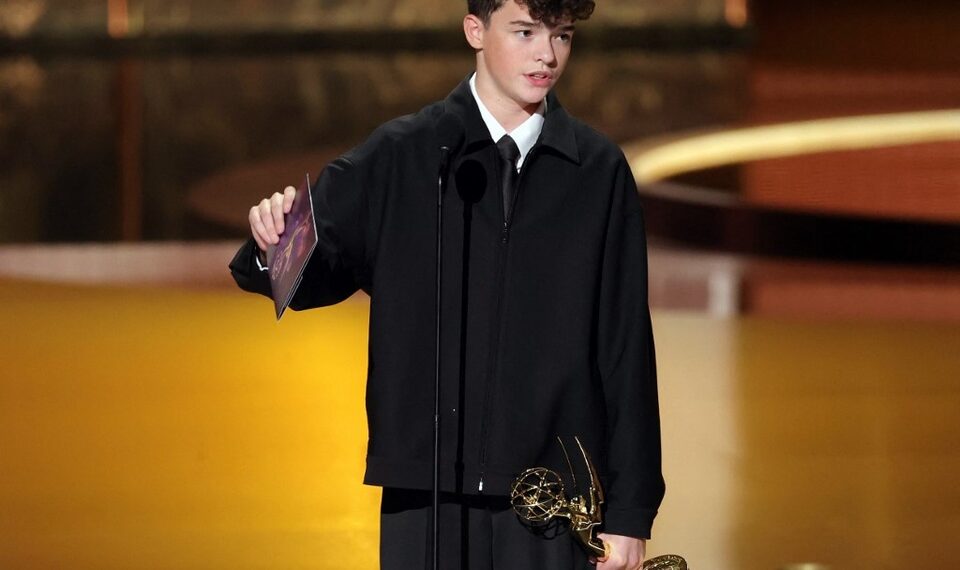 Premios Emmy: Owen Cooper, de “Adolescencia”, se convirtió en el actor más joven en ganar el premio