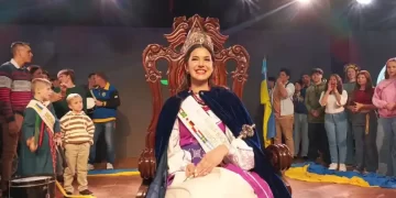 Melina Zapaya, de la colectividad ucraniana, es la nueva reina nacional de los Inmigrantes