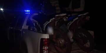 Desbarataron un punto de acopio de motos robadas en Azara: un detenido