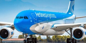 Aerolíneas Argentinas retiró preventivamente ocho aviones tras la falla en el vuelo con destino a Córdoba