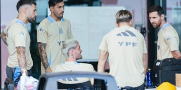 Ya con todos los convocados, la Selección Argentina tuvo su primera práctica liviana