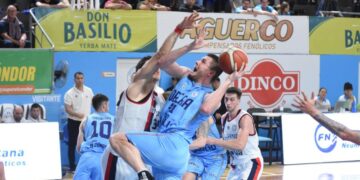 OTC debutó con un triunfo y ante su público