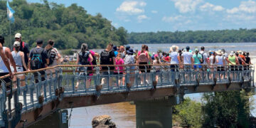 Finde largo: Misiones marcó un récord en ocupación con gran movimiento turístico