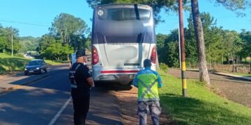 Detuvieron a un chofer de colectivo alcoholizado que trasladaba a 24 pasajeros