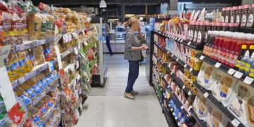 La inflación de octubre fue de 2,3% y acumula 24,8% en lo que va del 2025