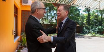 Passalacqua se reunió con Santilli para tratar temas estratégicos para Misiones: “Creemos en el diálogo como camino para trabajar juntos”