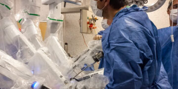 Madariaga: el Robot Da Vinci marca un nuevo hito quirúrgico con una cirugía urológica única en el país