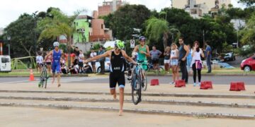 Este domingo la Costanera de Posadas será sede del primer Triatlón Olímpico de Misiones