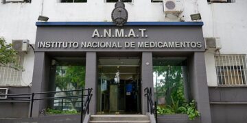 La ANMAT prohibió 18 suplementos dietarios: cuáles son y por qué pueden ser peligrosos para la salud