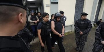 Prisión perpetua para dos expolicías por la tortura y muerte de Guirula