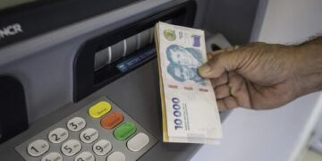 El Gobierno convocó una reunión clave para actualizar el Salario Mínimo, Vital y Móvil