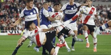 River no levanta cabeza: cayó ante Gimnasia y peligra su entrada a la Libertadores