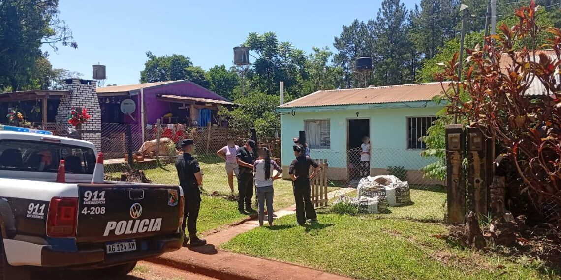 Macheteó al perro de su vecino y fue allanado por la Policía en Montecarlo