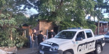 Investigan el homicidio de una mujer hallada en una letrina en Posadas