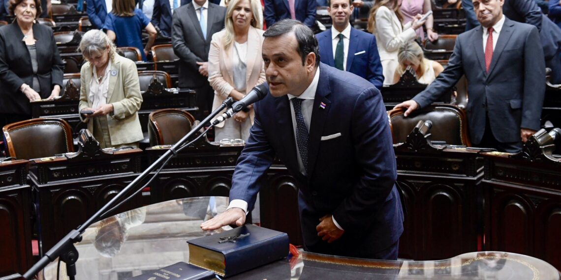 Congreso: juraron los Diputados Nacionales por Misiones Herrera Ahuad, Hartfield y Gruber