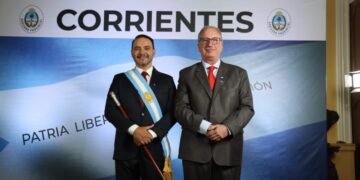 Passalacqua participó del acto de asunción del nuevo Gobernador de Corrientes