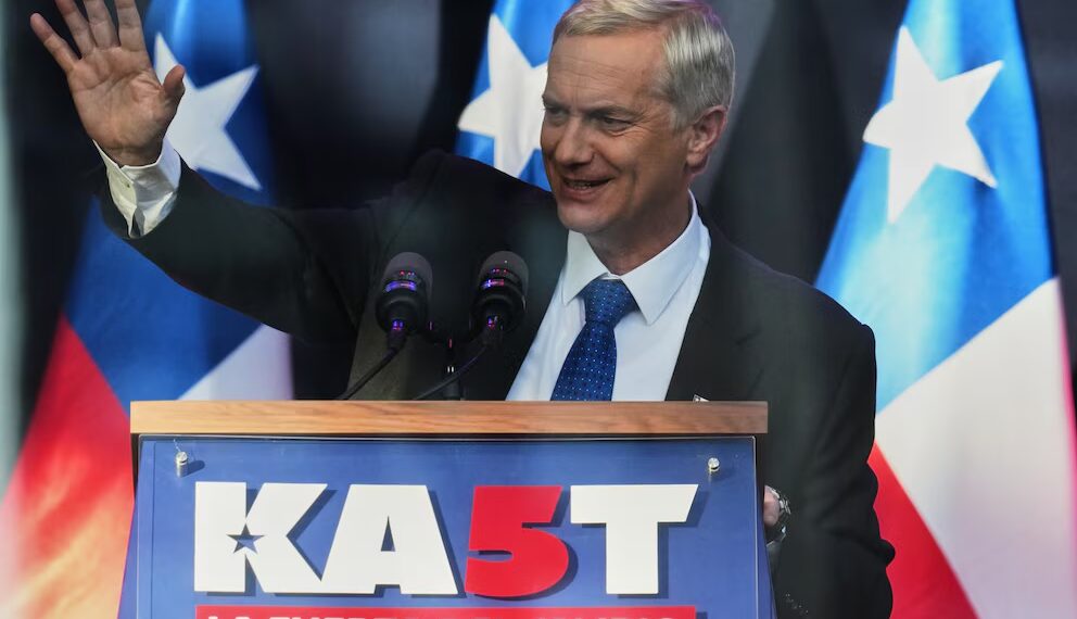 José Antonio Kast es el presidente electo de Chile tras una aplastante victoria sobre Jeannette Jara en el balotaje