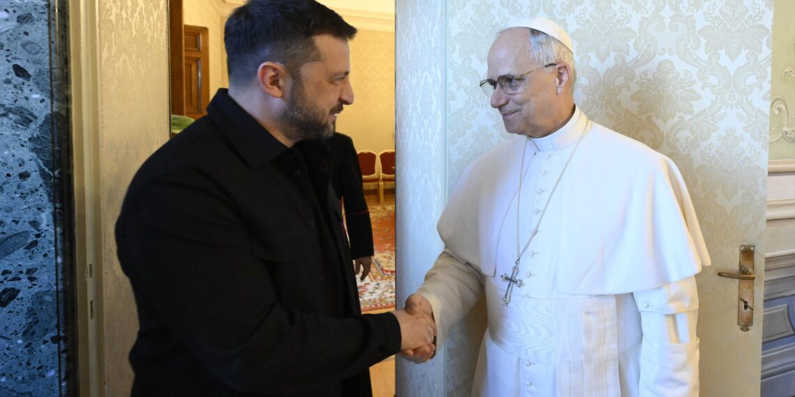 El Papa recibió a Zelenski y abogó por la paz en Ucrania