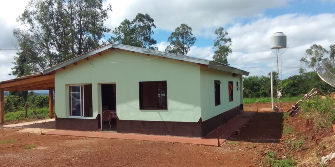Iprodha: avanza la construcción de viviendas rurales en Alberdi
