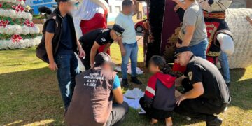 Hallaron a la menor buscada en Alem: estaba escondida dentro de un adorno navideño
