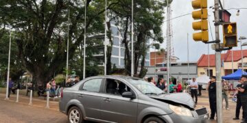 Un hombre falleció tras protagonizar un siniestro vial en el centro de Oberá