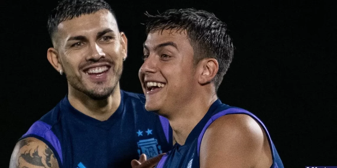 En medio de los rumores de la llegada de Dybala a Boca, Paredes viajó a Roma