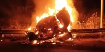 Tragedia vial: una misionera, su hermano e hijas murieron calcinados tras despistar