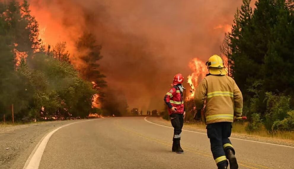 Incendios en Chubut: extinguieron 22 de los 32 focos, pero el fuego sigue activo y hay casi 12 mil hectáreas afectadas