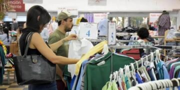 Las ventas minoristas cerraron el 2025 con una suba del 2,5%