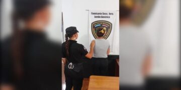 Jardín América: intentó estafar a su propia tía con un préstamo millonario y fue detenida