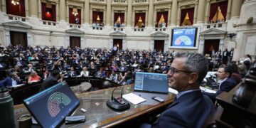 El Gobierno logró por amplia mayoría la media sanción en Diputados para bajar la edad de imputabilidad a 14 años