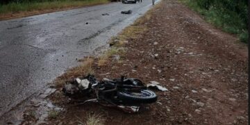 Gobernador Roca: dos fallecidos en accidente entre una moto y un auto
