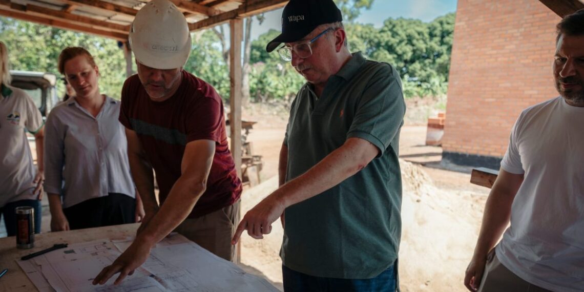 Passalacqua supervisó el avance del nuevo edificio de la EPET 53 en Alberdi