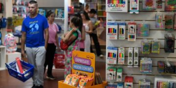 La provincia lanzó Ahora Escolar y Ahora Textos para la vuelta a clases