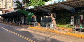 Rige paro general contra la reforma laboral